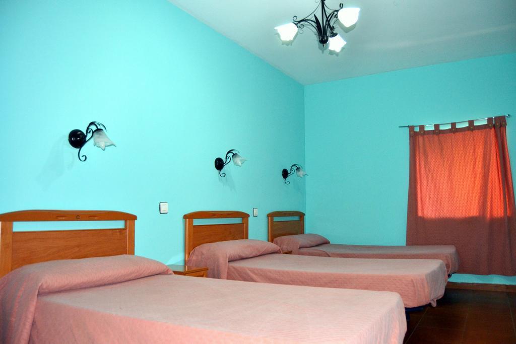 Albergue Aurora Boreal Casas del Monte Exterior photo